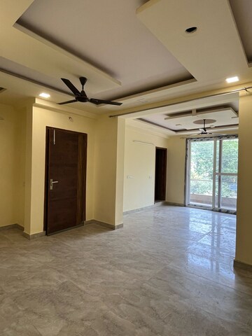 2 BHK Builder Floor For Rent in Sector 23