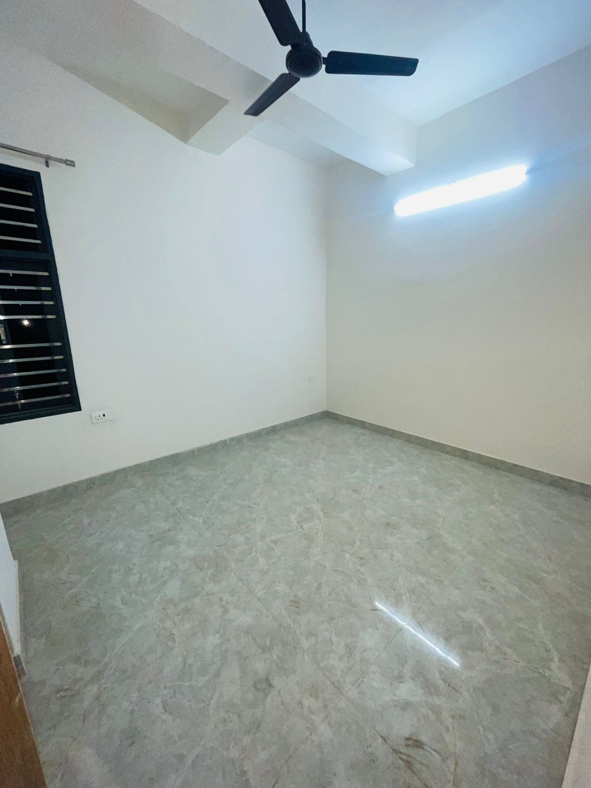 2 BHK + Servant Room Builder Floor For Rent in New Palam Vihar