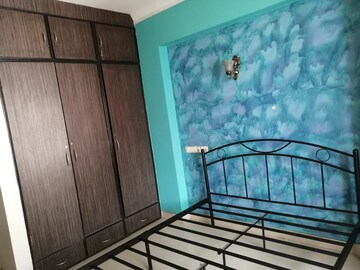 Room in 2 BHK Apartment at Rizvi Oak, Malad East – for Rent