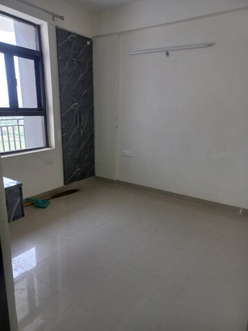 1 BHK Apartment For Rent in Amolik Sankalp, Sector 85