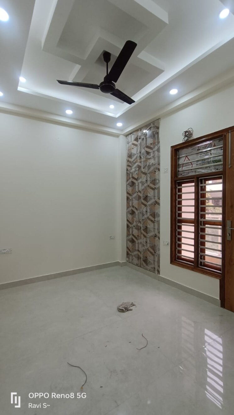 Room, palam vihar extension 2 Bedroom 850 Sq.Ft. Builder Floor In Palam Vihar Extension Gurgaon 8715681