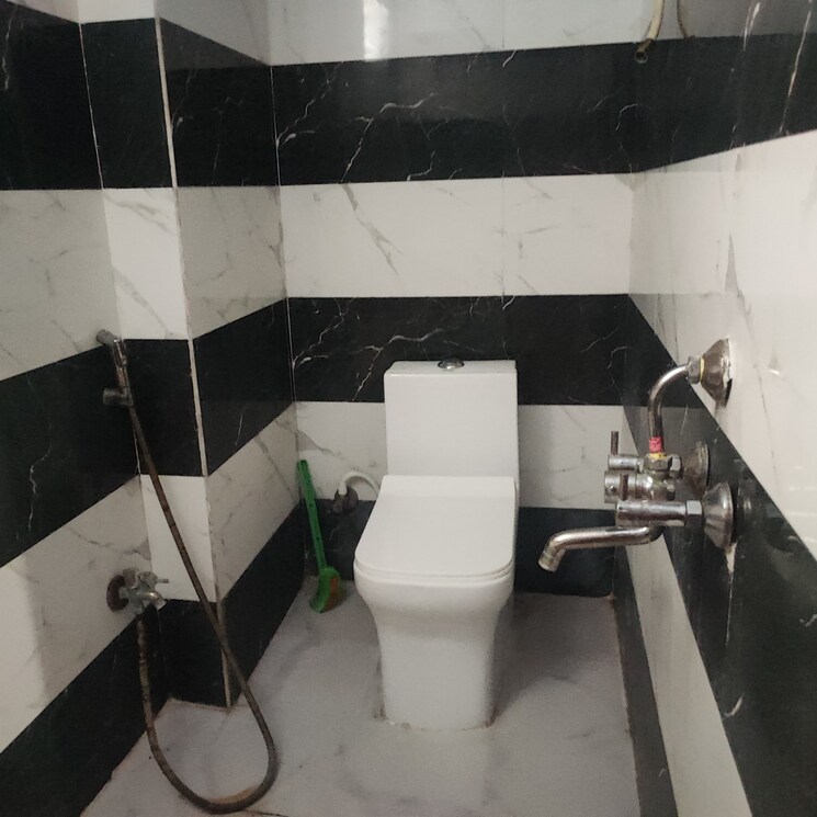 Team Area, dilsukh nagar 6 Bedroom 7500 Sq.Ft. Independent House In Dilsukh Nagar Hyderabad 8715694