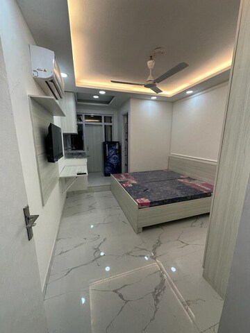 Master Bedroom in 1 RK Apartment at Emaar Emerald Floors Premier, Sector 65 – for Rent