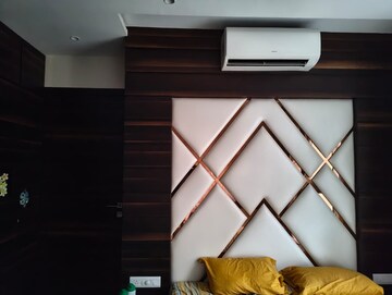 Staircase in 2.5 BHK Apartment at Hiranandani Castle Rock, Powai – for Rent
