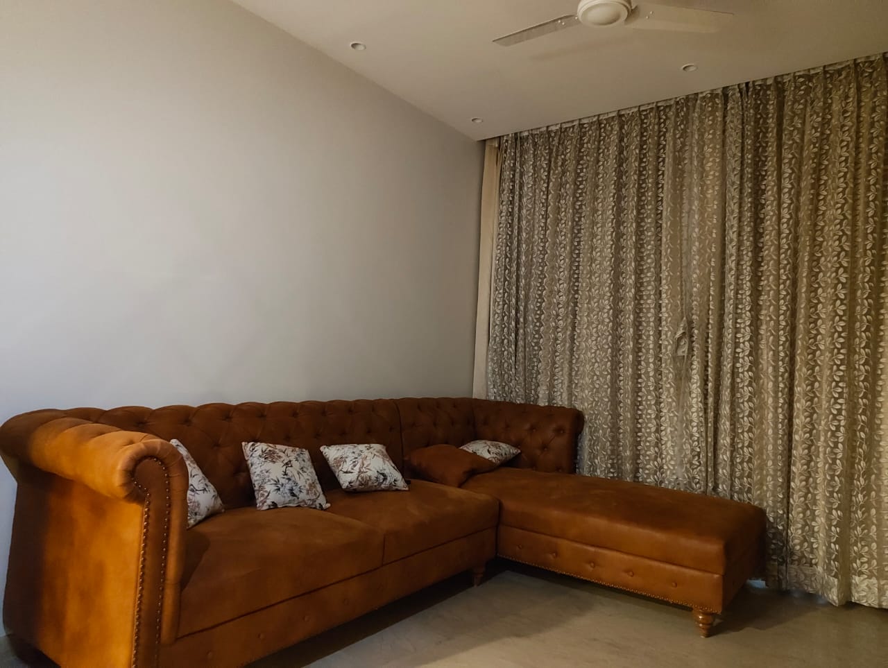 2.5 BHK + Study Room Apartment For Rent in Hiranandani Castle Rock