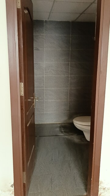 Master Bedroom in 3 BHK Apartment at Omaxe Royal Residency Faridabad, Sector 79 – for Rent
