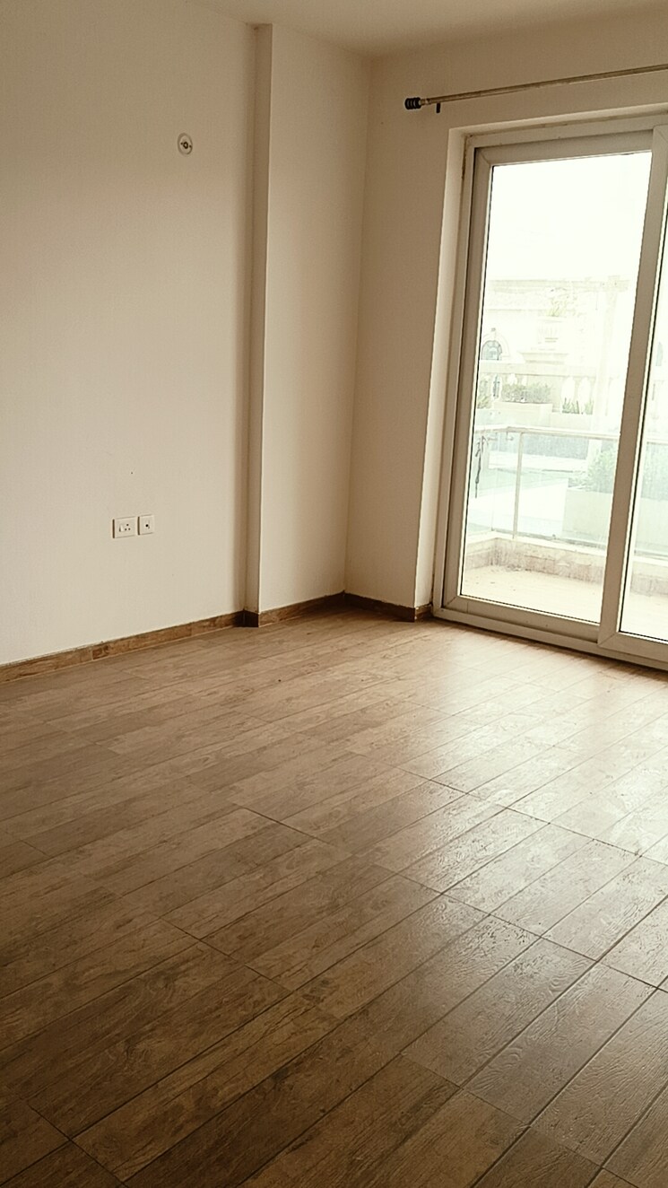 Room, omaxe-royal-residency-faridabad 3 Bedroom 1685 Sq.Ft. Apartment In Sector 79 Faridabad 8715716