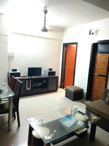 Living Room in 2 BHK Apartment at Panch Pakhadi – for Rent