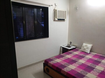 Bedroom in 2 BHK Apartment at Panch Pakhadi – for Rent