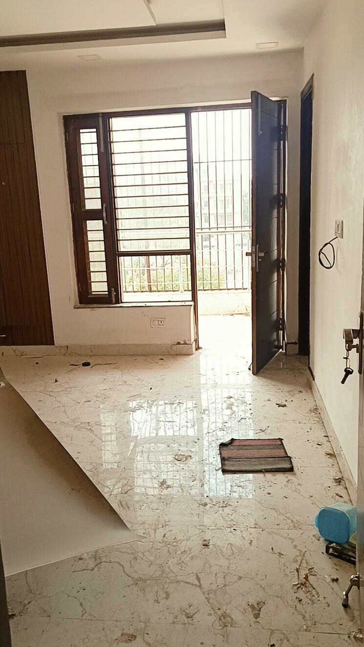 Room, bptp-park-elite-floors 3 Bedroom 300 Sq.Yd. Builder Floor In Sector 85 Faridabad 8715728