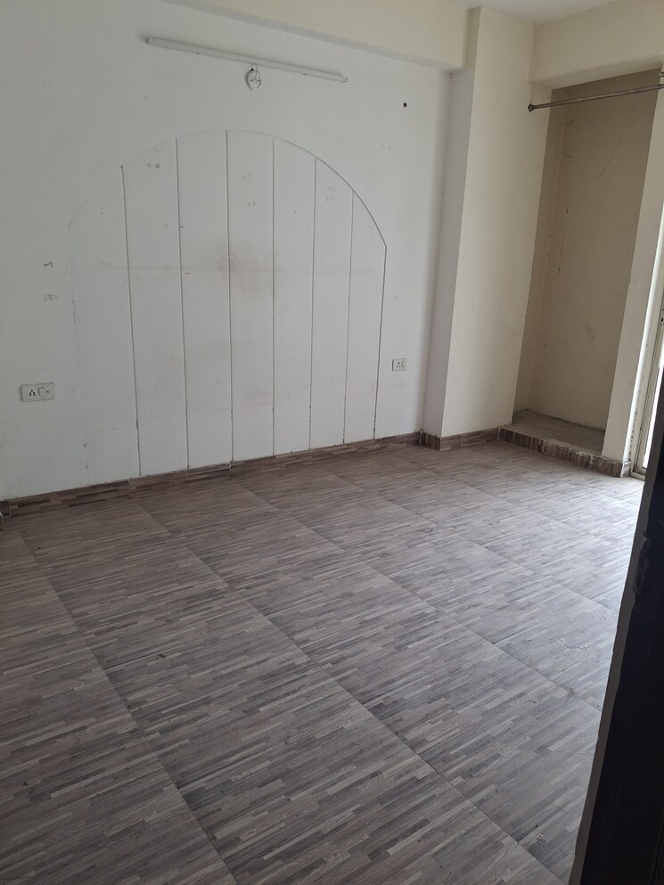 Balcony, proview-officer-city 3.5 Bedroom 1341 Sq.Ft. Apartment In Raj Nagar Extension Ghaziabad 8715736