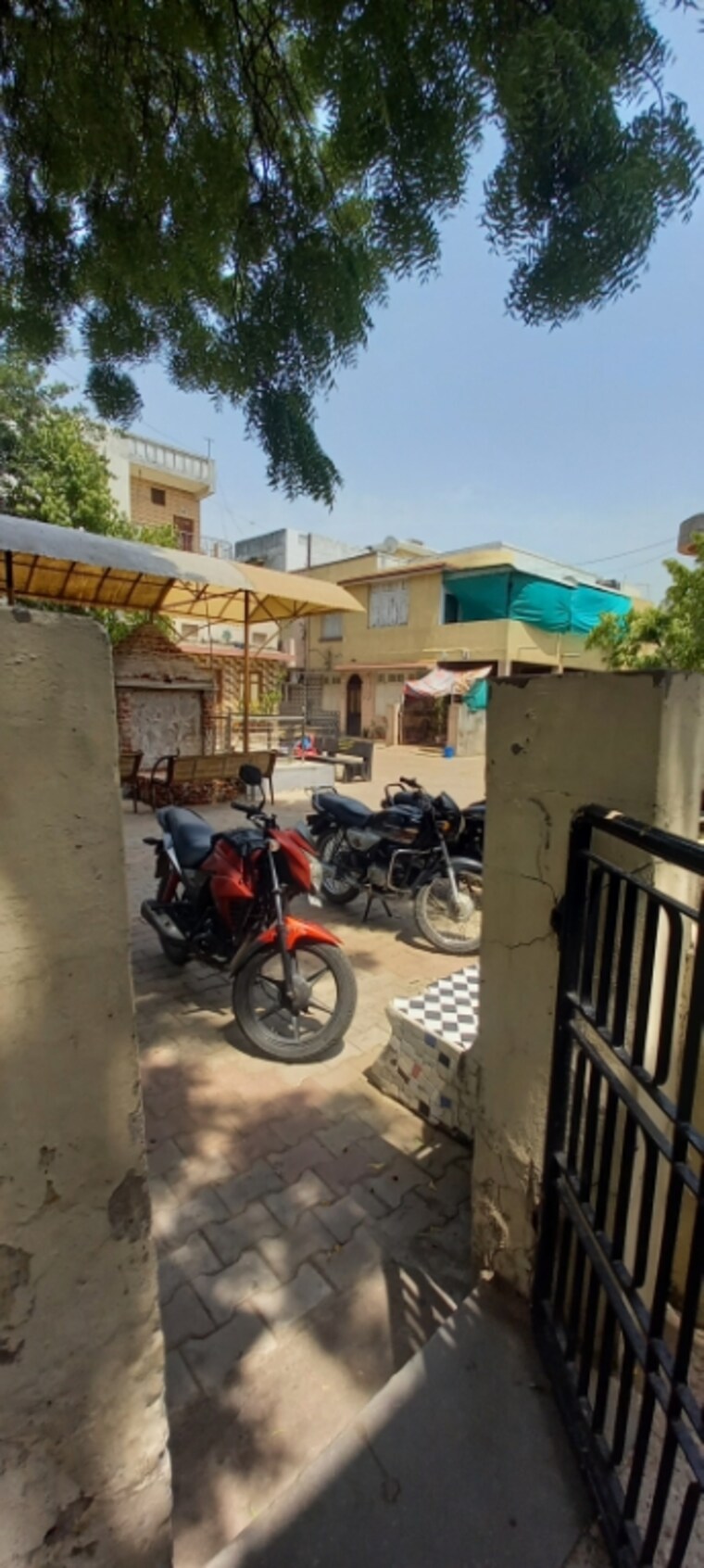  Parking, saraspur 2 Bedroom 1950 Sq.Ft. Apartment In Saraspur Ahmedabad 8715741