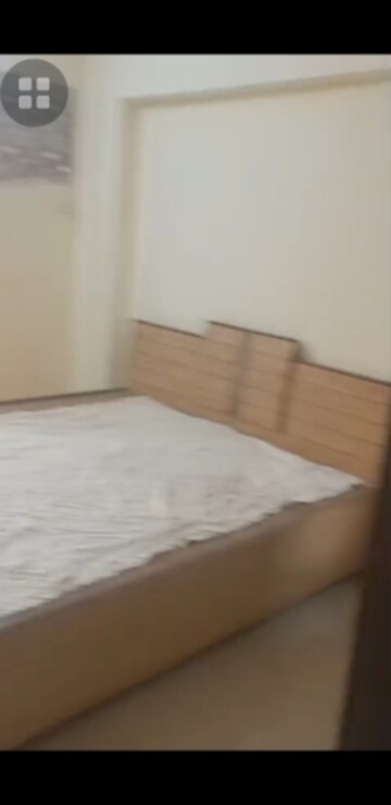 Room in 2 BHK Apartment at Regency Estate, Dombivli East – for Rent
