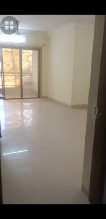 Room in 2 BHK Apartment at Regency Estate, Dombivli East – for Rent