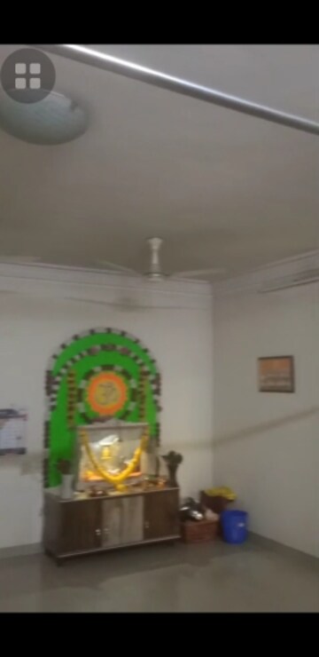 Furnished Amenities in 2 BHK Apartment at Regency Estate, Dombivli East – for Rent