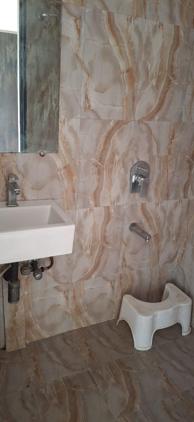Attached Bathroom, lotus-lotus-link-square 1 Bedroom 890 Sq.Ft. Apartment In Malad West Mumbai 8715837