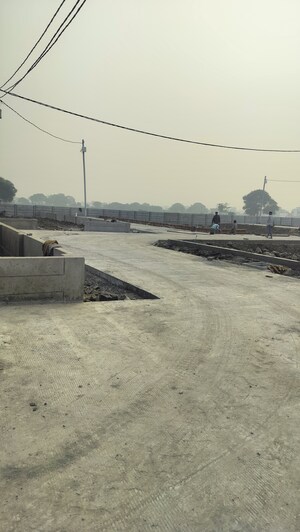  Plot – Exterior View View at Ujjain Road - for Sale