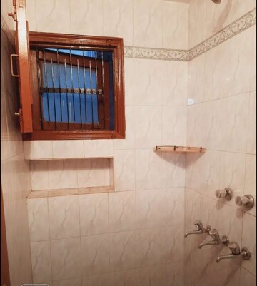Bathroom in 2 BHK Builder Floor at Sector 45 – for Rent
