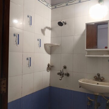 Bathroom in 2 BHK Builder Floor at Saket – for Rent