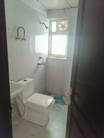 Bathroom in 3 BHK Apartment at Gardenia Golf City, Sector 75 – for Rent