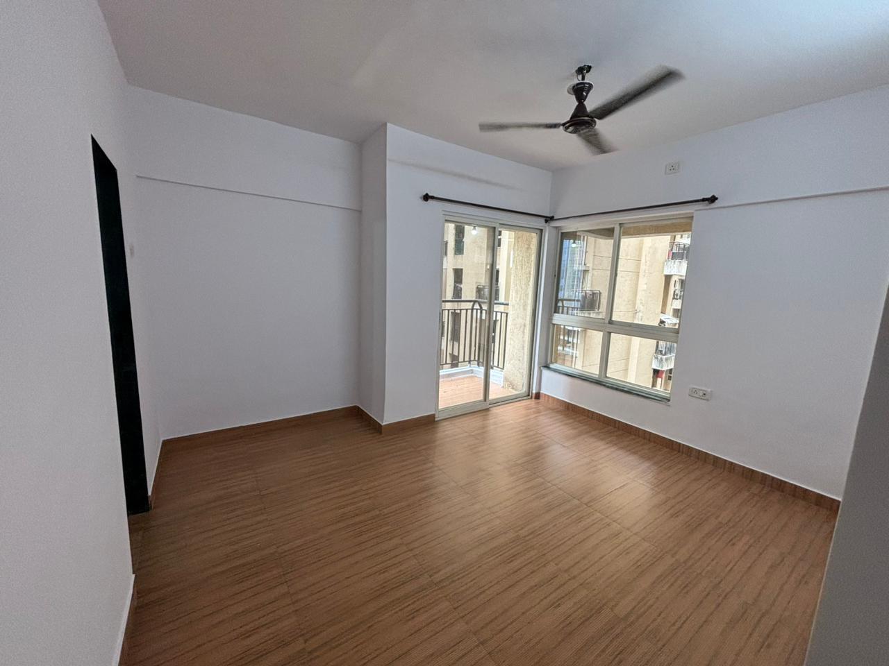 2 BHK Apartment For Rent in DB Orchid Ozone