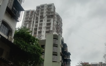 2 BHK Apartment For Rent in Raj Sunflowers Apartment, Borivali West