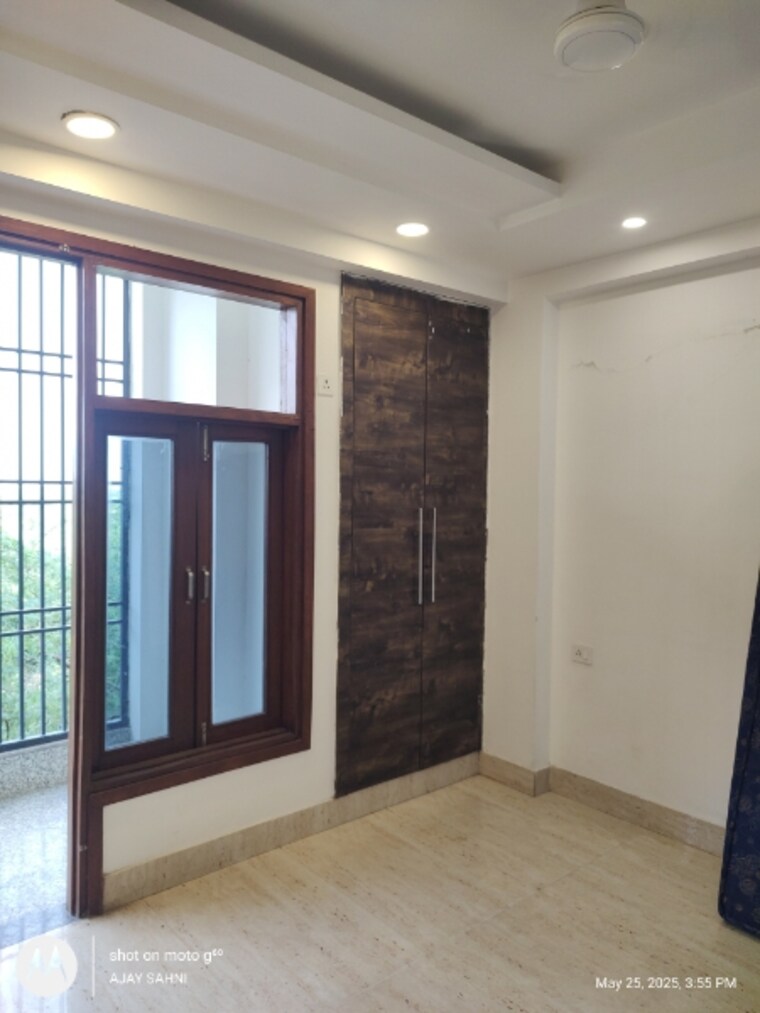 Room, mehrauli 3 Bedroom 1200 Sq.Ft. Builder Floor In Mehrauli Delhi 8715994