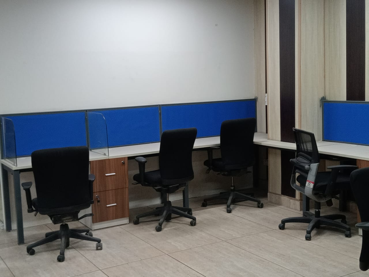 Office Space For Rent in Sector 7