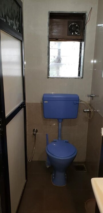 Bathroom in 1 BHK Apartment at Panch Pakhadi – for Rent