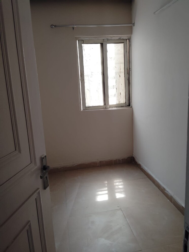 Room, gardenia-gateway 3 Bedroom 1700 Sq.Ft. Apartment In Sector 75 Noida 8716035