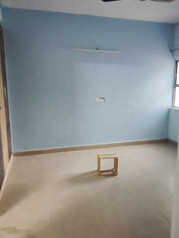 Room in 3 BHK Apartment at Gardenia Gateway, Sector 75 – for Rent