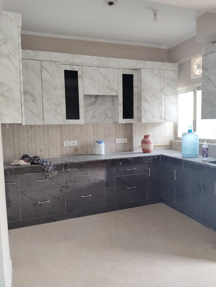 Kitchen, gardenia-gateway 3 Bedroom 1700 Sq.Ft. Apartment In Sector 75 Noida 8716035