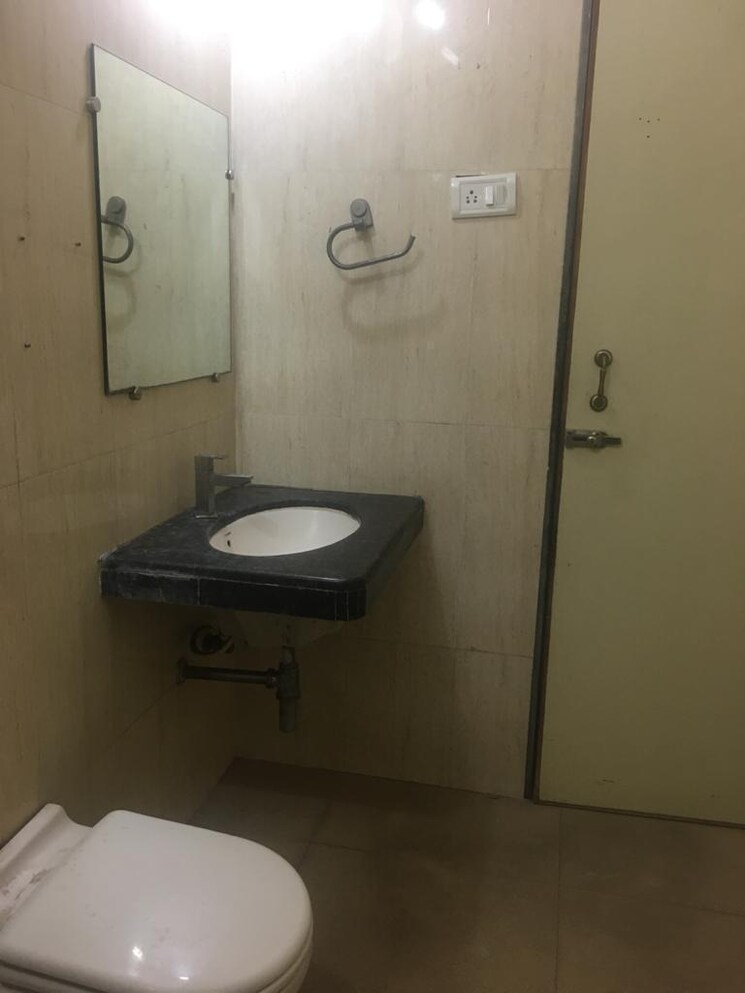 Bathroom, eden-tower 2 Bedroom 765 Sq.Ft. Apartment In Chembur Mumbai 8716025