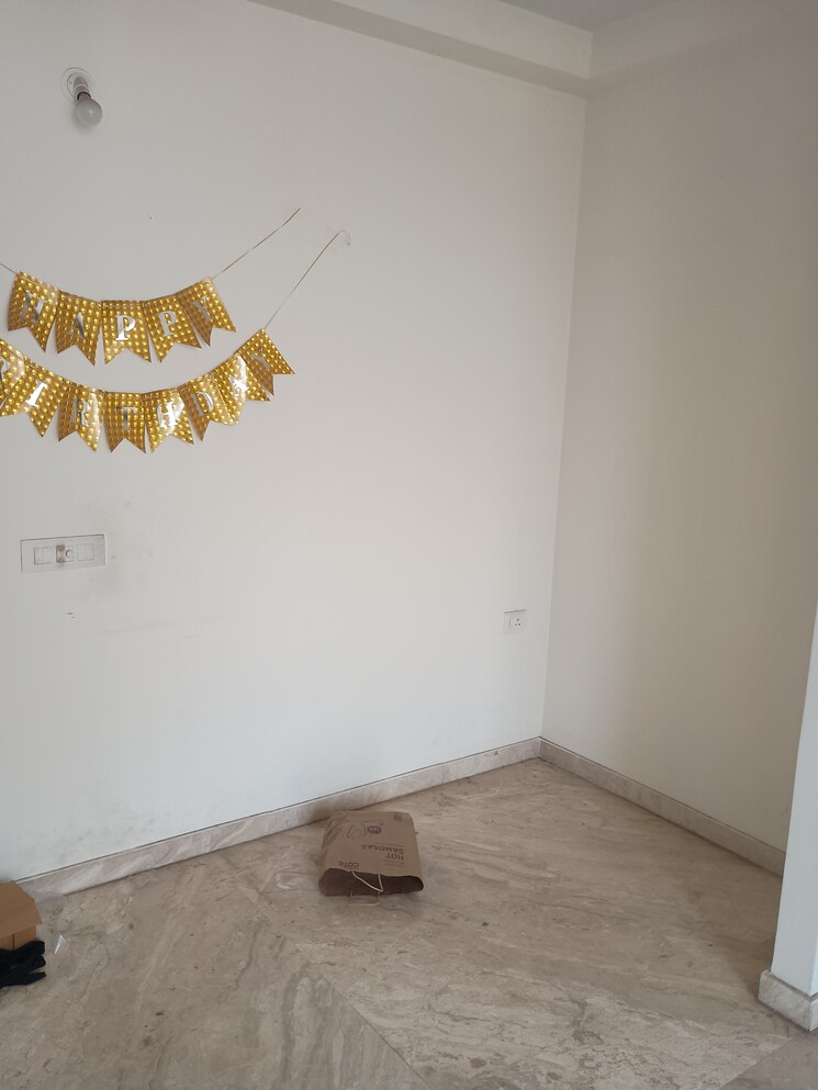 undefined, hiranandani-estate-crown 1 Bedroom 650 Sq.Ft. Apartment In Ghodbunder Road Thane 8716040