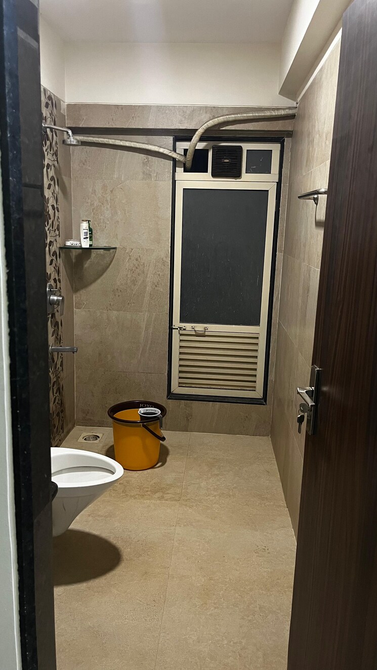 Bathroom, mahalaxmi-heritage 3 Bedroom 1200 Sq.Ft. Apartment In Chembur Mumbai 8716041