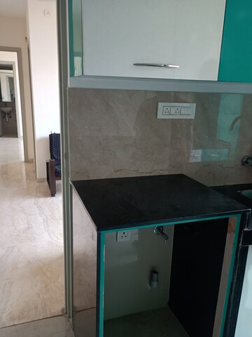 Furnished Amenities in 1 BHK Apartment at Hiranandani Lavinia, Ghodbunder Road – for Rent