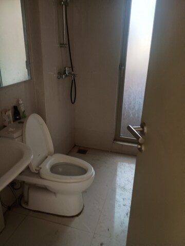 1 BHK Apartment For Rent in Hiranandani The Walk Ventana A & B, Ghodbunder Road