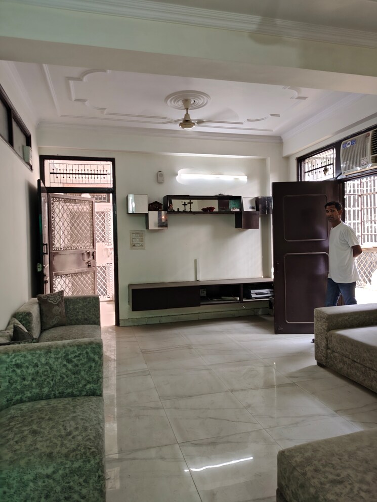 Kitchen, shanti-plaza-vaishali 2 Bedroom 1100 Sq.Ft. Builder Floor In Vaishali Sector 4 Ghaziabad 8716065