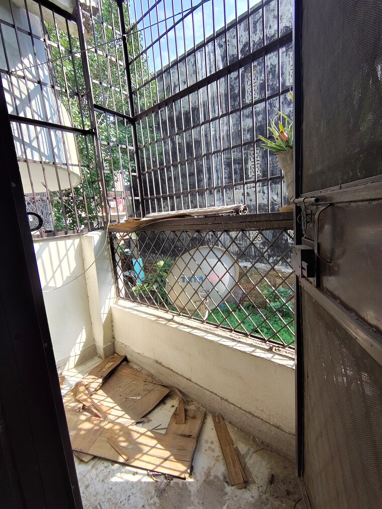 Balcony, shanti-plaza-vaishali 2 Bedroom 1100 Sq.Ft. Builder Floor In Vaishali Sector 4 Ghaziabad 8716065