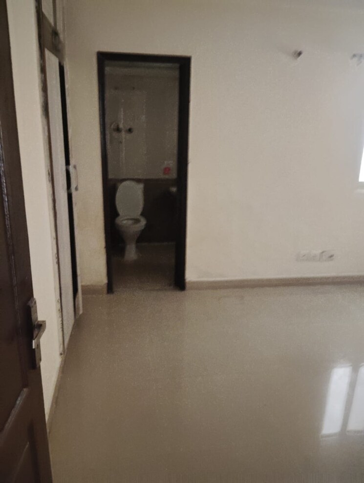 Room, aims-golf-city 3 Bedroom 1550 Sq.Ft. Apartment In Sector 75 Noida 8716067