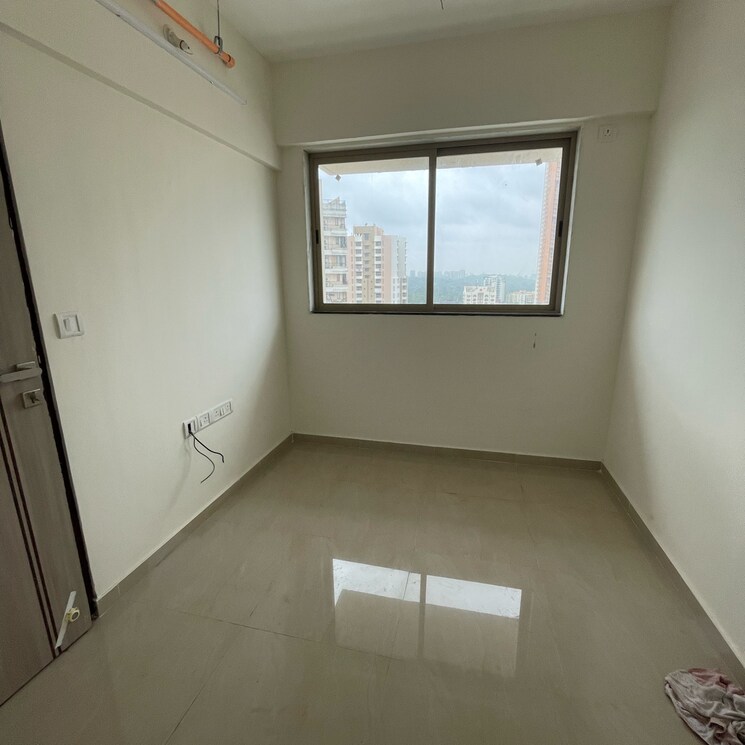 Room, goregaon east 1 Bedroom 310 Sq.Ft. Apartment In Goregaon East Mumbai 8716103