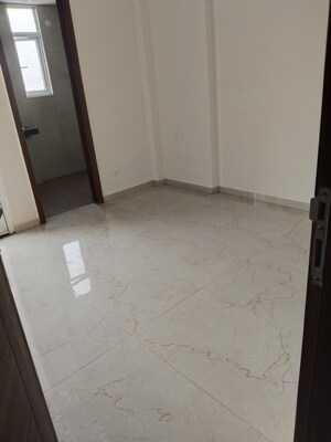 Room in 3.5 BHK Builder Floor at M3M Soulitude, Sector 89 – for Sale