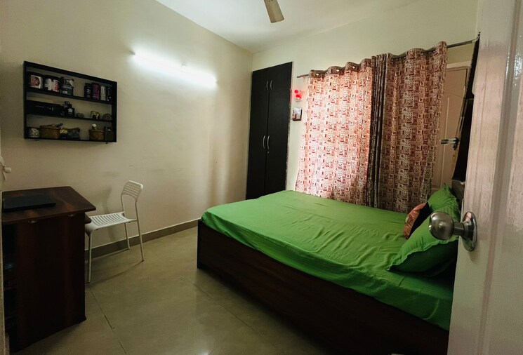 Bedroom, m2k-symphony-floors 3 Bedroom 1350 Sq.Ft. Builder Floor In Sector 51 Gurgaon 8716091