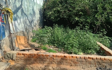 Plot For Sale in Vaishno Homes, Dlf Ankur Vihar