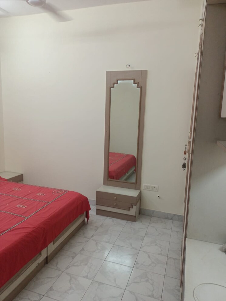 Room, surana-wadala 2 Bedroom 1000 Sq.Ft. Apartment In Wadala Mumbai 8716109