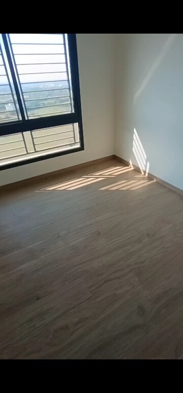 Room in 3 BHK Apartment at Sobha City Gurgaon, Sector 108 – for Rent