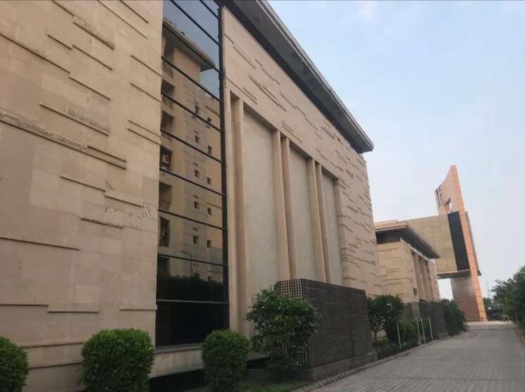 Exterior View, sector 127 Commercial Office Space 5010 Sq.Ft. In Sector 127 Noida 8716114