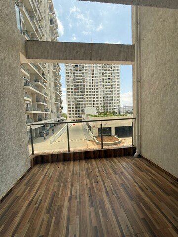2.5 BHK Apartment For Rent in Kolte Patil Life Republic, Hinjewadi