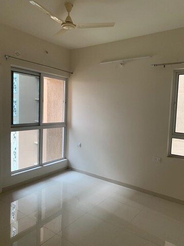 Room in 2.5 BHK Apartment at Kolte Patil Life Republic, Hinjewadi – for Rent