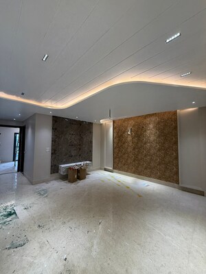 Living Room in 4 BHK Builder Floor at Sector 85 – for Sale